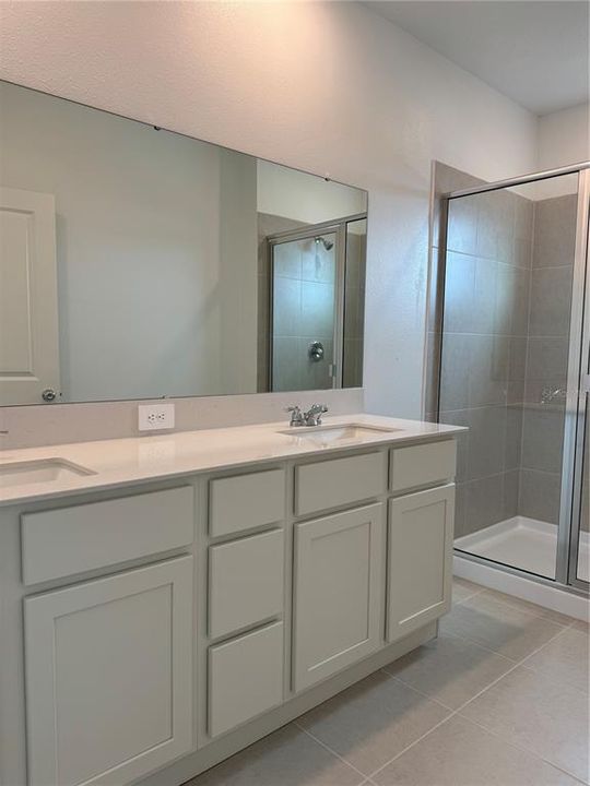 En Renta: $1,690 (3 camas, 2 baños, 1768 Pies cuadrados)