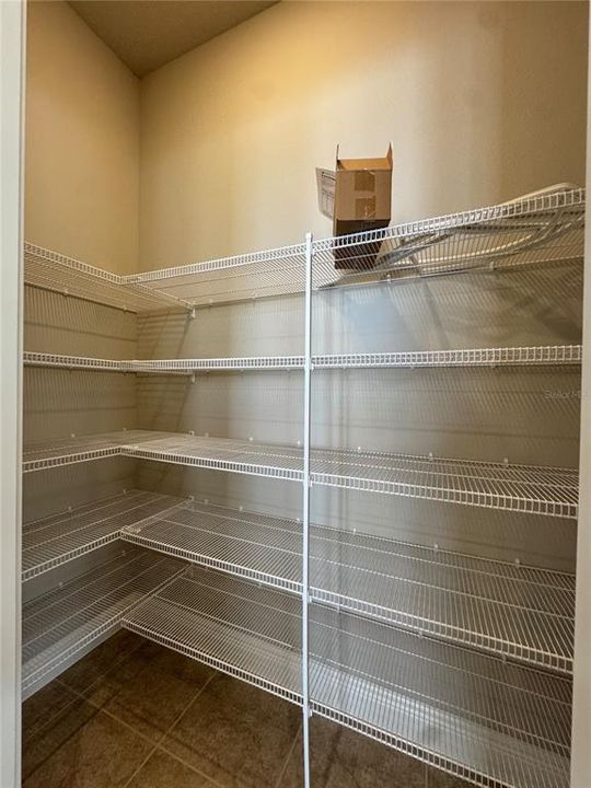En Renta: $3,800 (3 camas, 2 baños, 2385 Pies cuadrados)