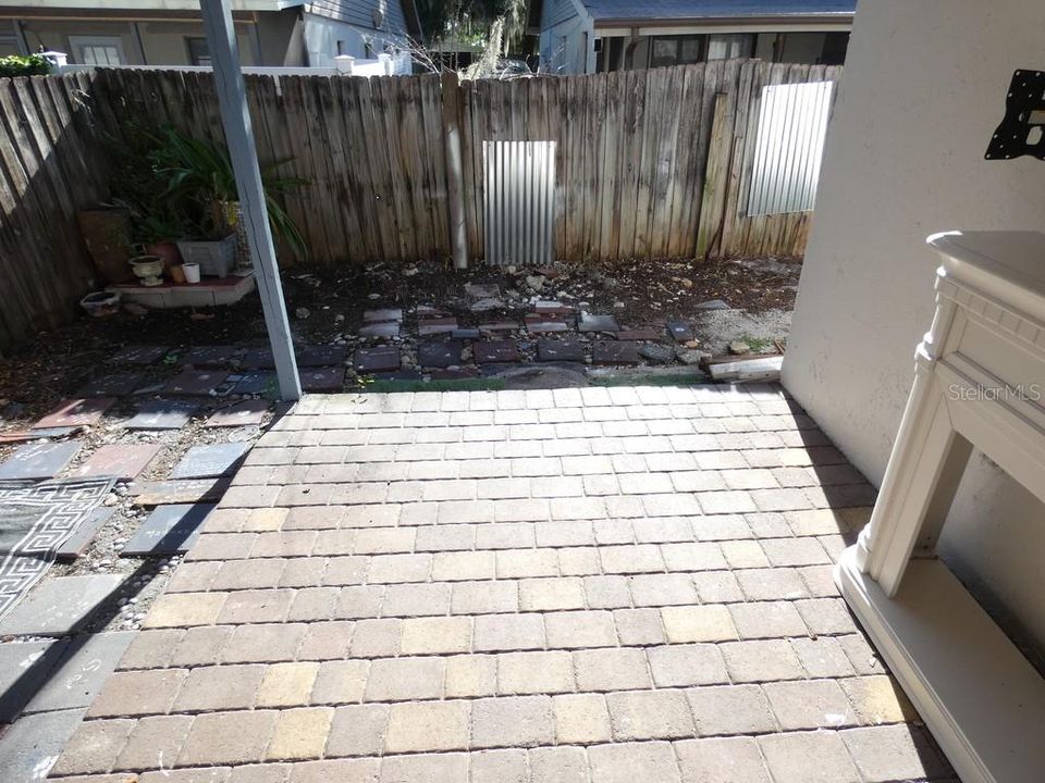 En Venta: $229,000 (2 camas, 1 baños, 904 Pies cuadrados)