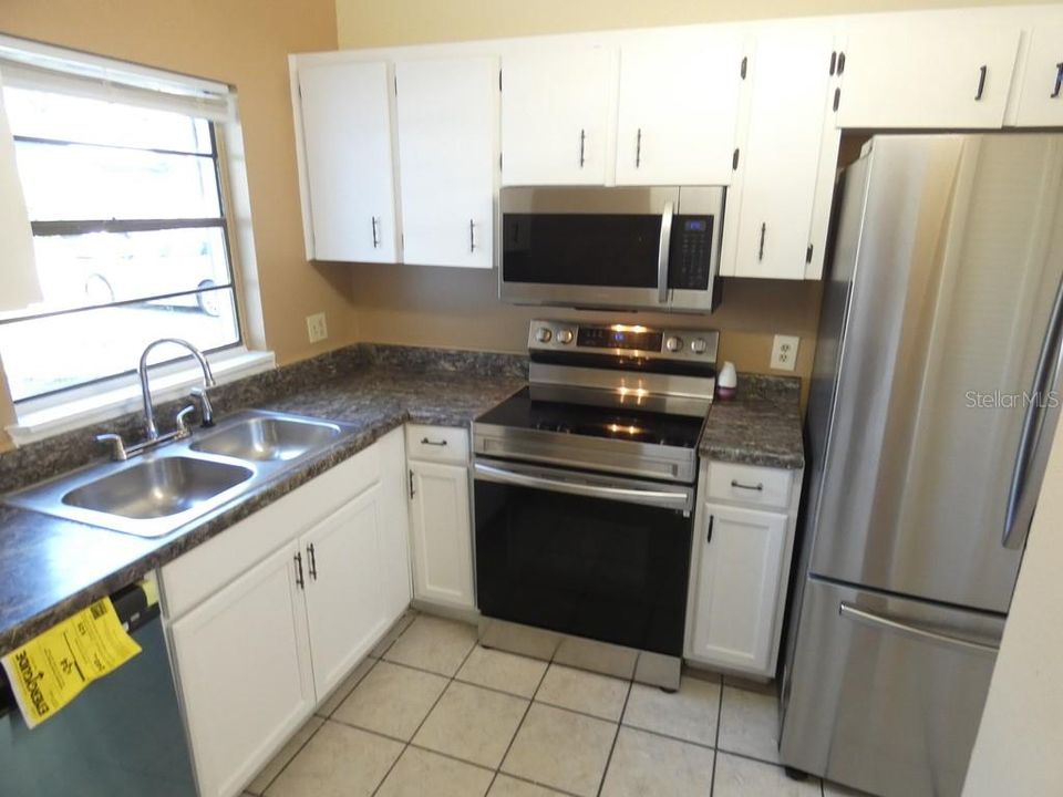 En Venta: $229,000 (2 camas, 1 baños, 904 Pies cuadrados)
