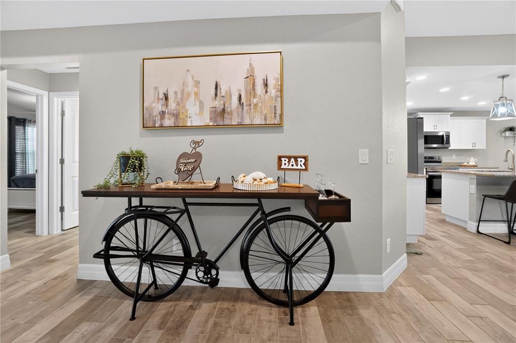 For Sale: $359,900 (3 beds, 2 baths, 1607 Square Feet)