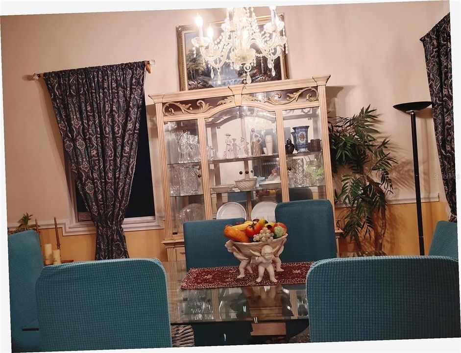 En Renta: $3,500 (4 camas, 3 baños, 2165 Pies cuadrados)