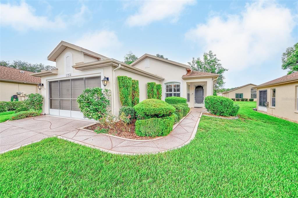 For Sale: $235,000 (2 beds, 2 baths, 1260 Square Feet)