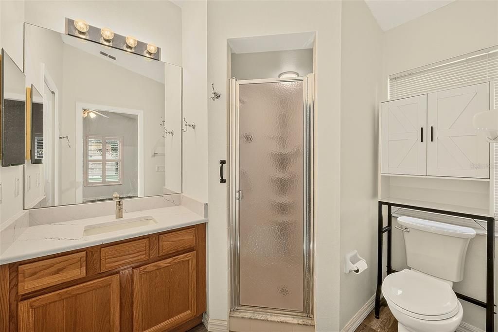 For Sale: $235,000 (2 beds, 2 baths, 1260 Square Feet)