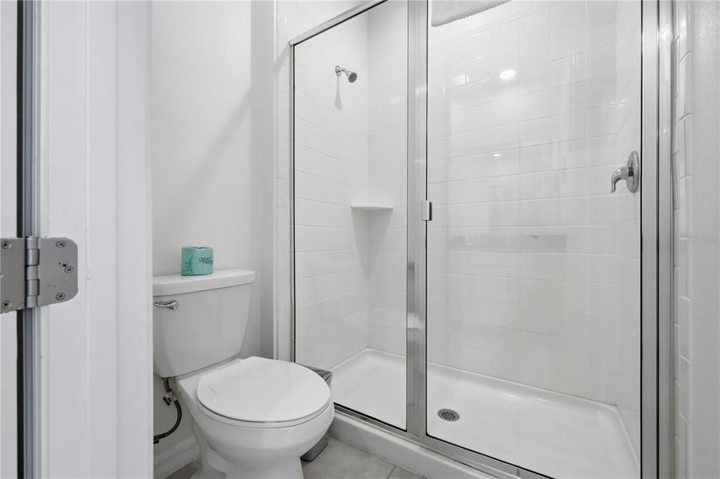 En Venta: $999,995 (9 camas, 6 baños, 4363 Pies cuadrados)