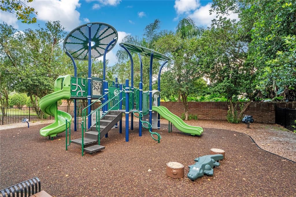 En Venta: $485,000 (4 camas, 2 baños, 1922 Pies cuadrados)