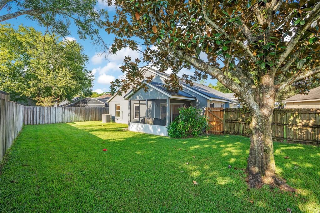 En Venta: $485,000 (4 camas, 2 baños, 1922 Pies cuadrados)