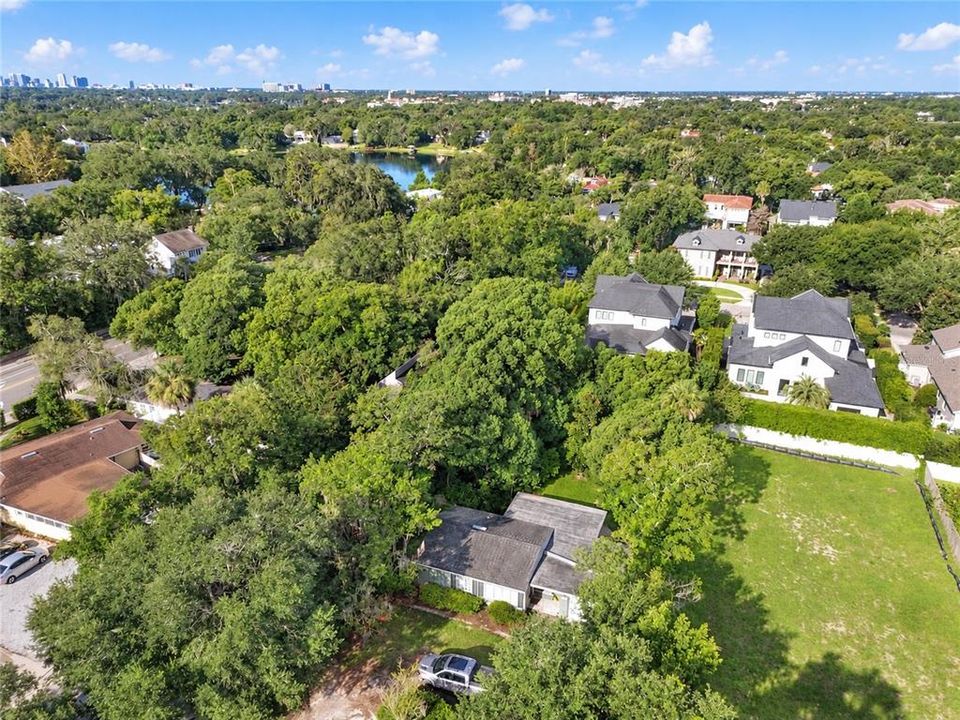 For Sale: $960,000 (0.27 acres)