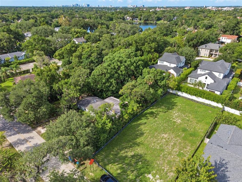 For Sale: $960,000 (0.27 acres)
