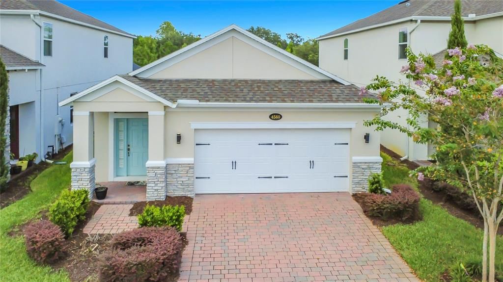 For Sale: $444,000 (3 beds, 2 baths, 1663 Square Feet)