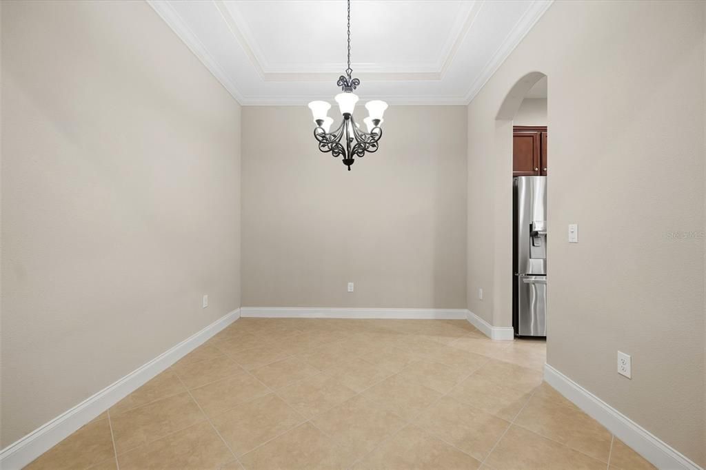 For Sale: $398,900 (2 beds, 2 baths, 1689 Square Feet)