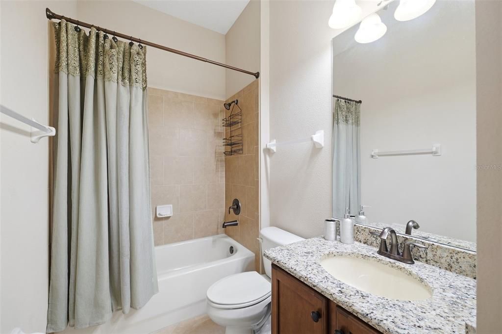 For Sale: $398,900 (2 beds, 2 baths, 1689 Square Feet)