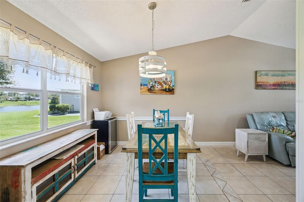 En Venta: $234,900 (2 camas, 2 baños, 1288 Pies cuadrados)