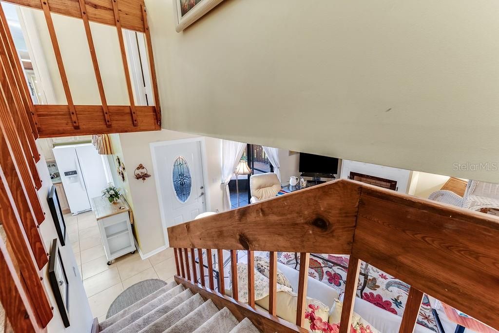 En Venta: $349,000 (2 camas, 2 baños, 1328 Pies cuadrados)