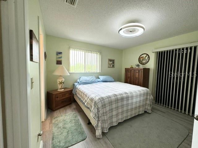 В аренду: $2,000 (2 спален, 2 ванн, 980 Квадратных фут)
