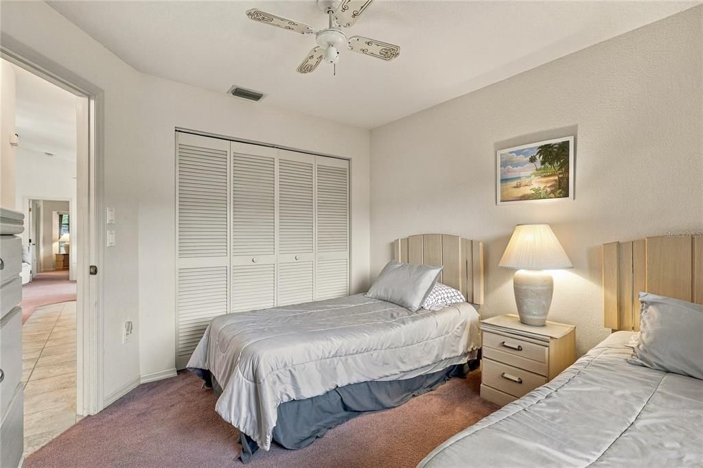 Activo con contrato: $304,900 (3 camas, 2 baños, 1462 Pies cuadrados)