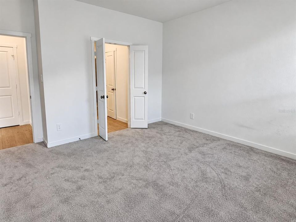 For Rent: $2,500 (3 beds, 2 baths, 1850 Square Feet)