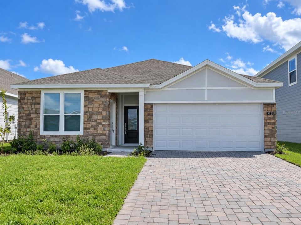 For Rent: $2,500 (3 beds, 2 baths, 1850 Square Feet)