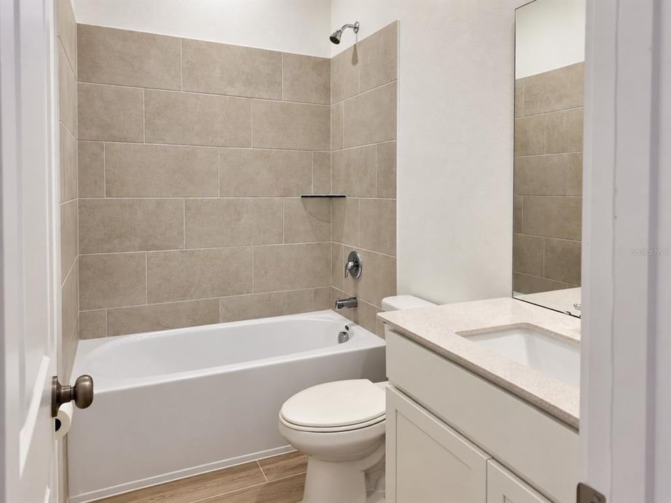 For Rent: $2,500 (3 beds, 2 baths, 1850 Square Feet)