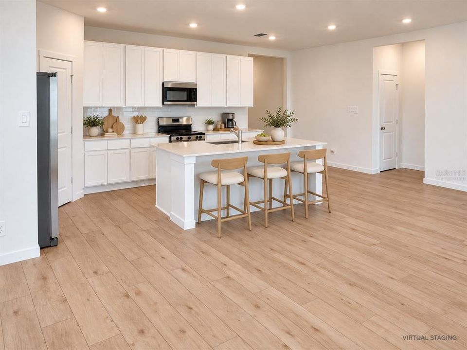 For Rent: $2,500 (3 beds, 2 baths, 1850 Square Feet)