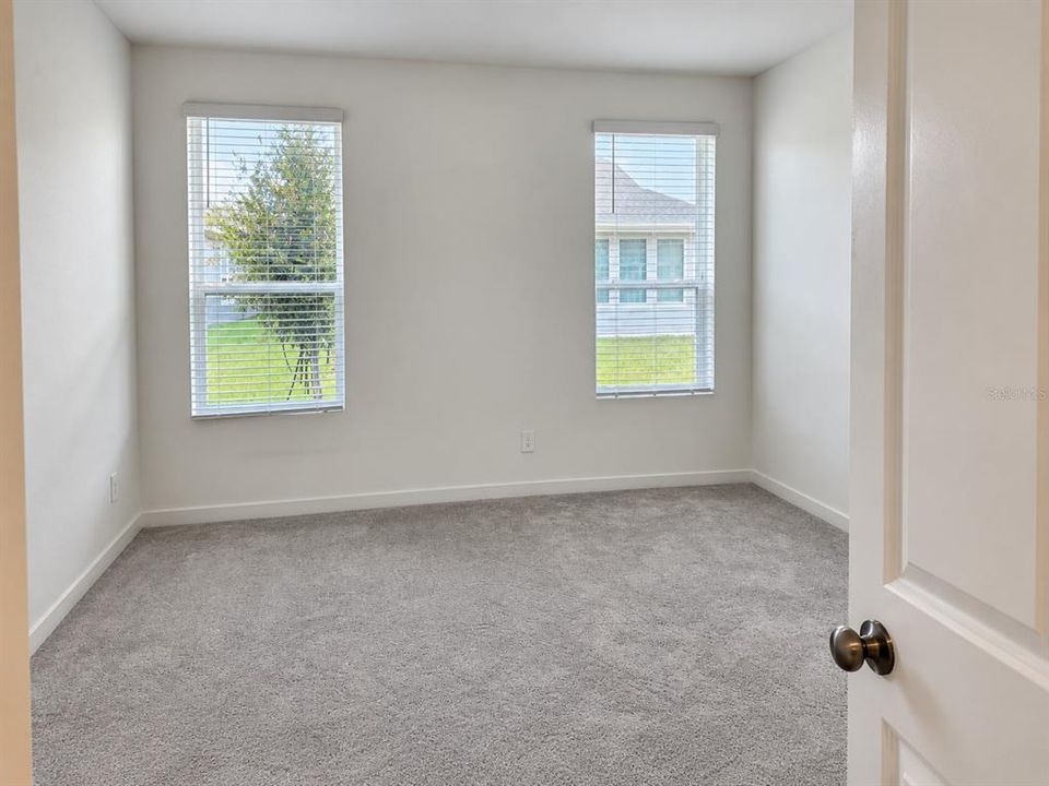 For Rent: $2,500 (3 beds, 2 baths, 1850 Square Feet)
