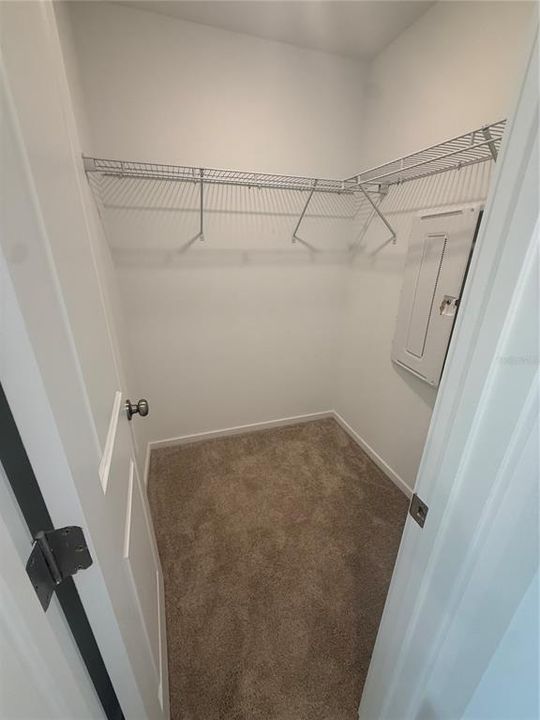В аренду: $1,875 (3 спален, 2 ванн, 1386 Квадратных фут)