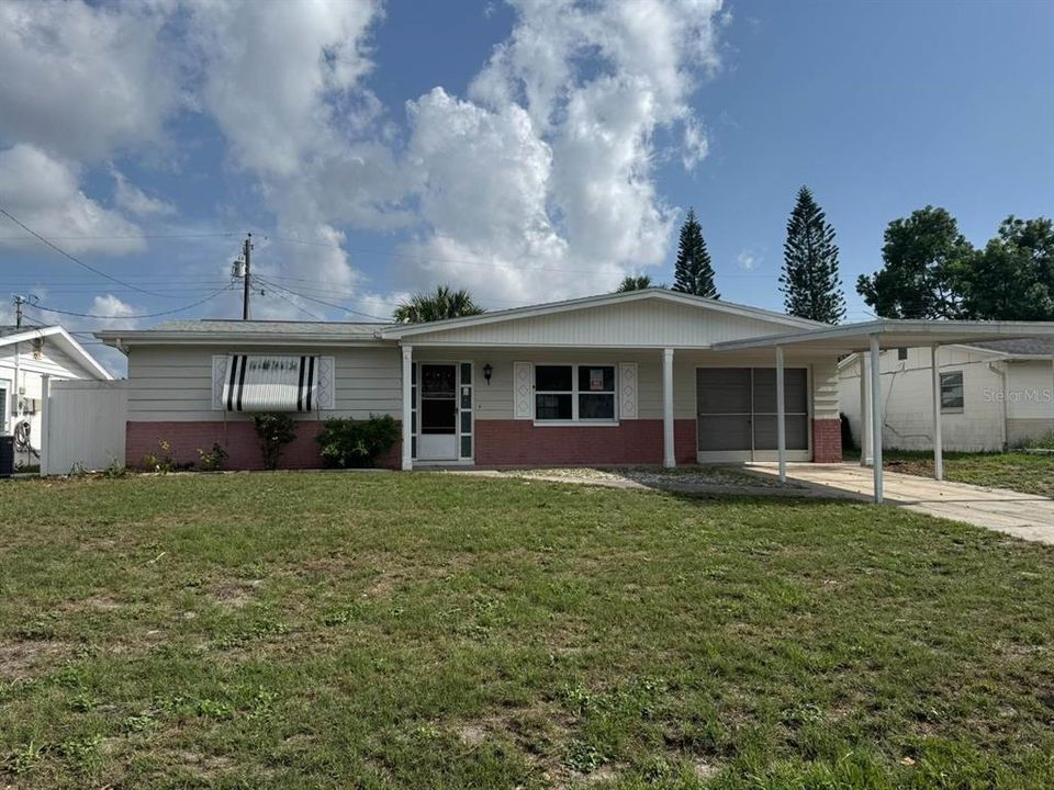 En Venta: $182,150 (2 camas, 1 baños, 988 Pies cuadrados)