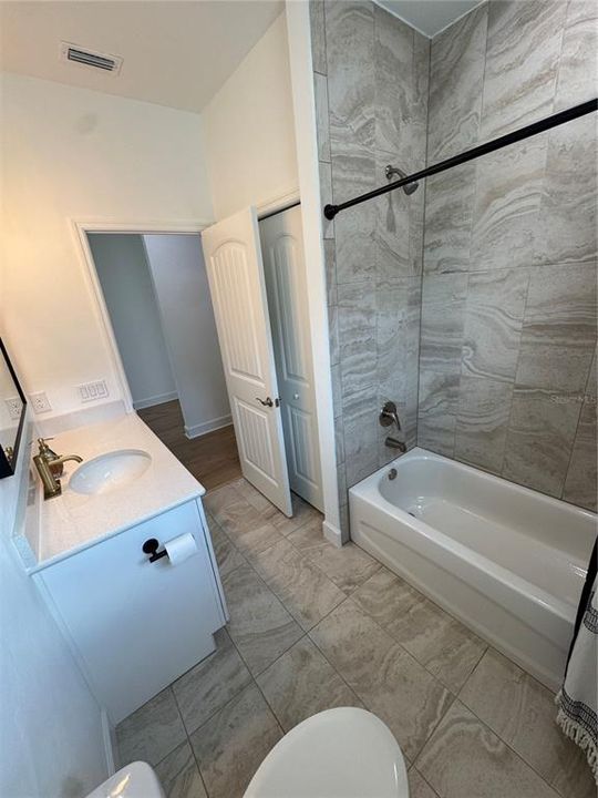 For Sale: $448,000 (3 beds, 2 baths, 2006 Square Feet)