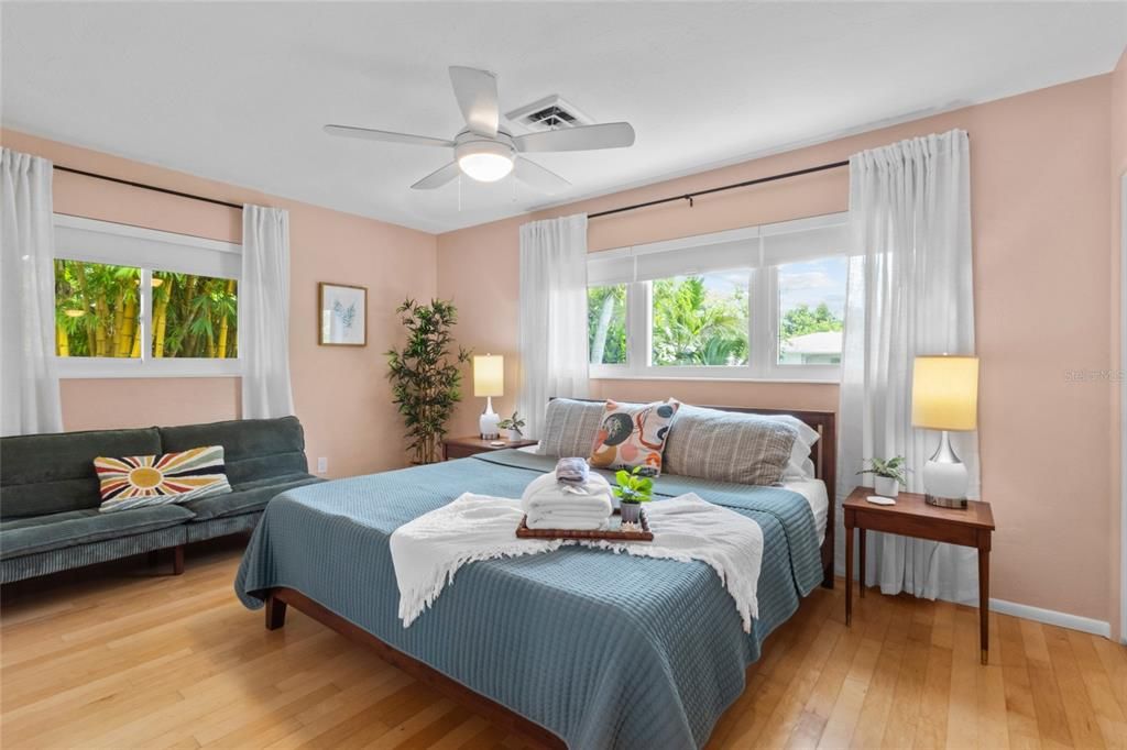 В аренду: $7,000 (4 спален, 3 ванн, 2825 Квадратных фут)