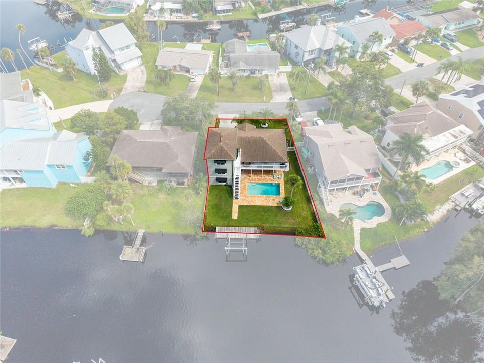 En Venta: $799,900 (3 camas, 2 baños, 2232 Pies cuadrados)