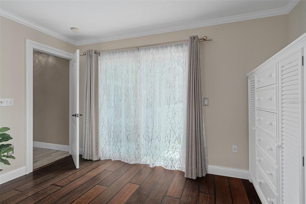 En Venta: $799,900 (3 camas, 2 baños, 2232 Pies cuadrados)