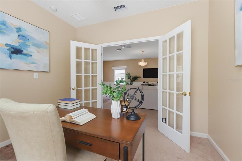 For Sale: $315,000 (2 beds, 2 baths, 1480 Square Feet)