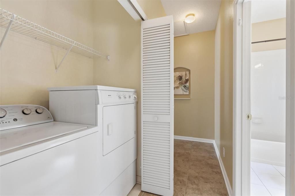 For Sale: $315,000 (2 beds, 2 baths, 1480 Square Feet)