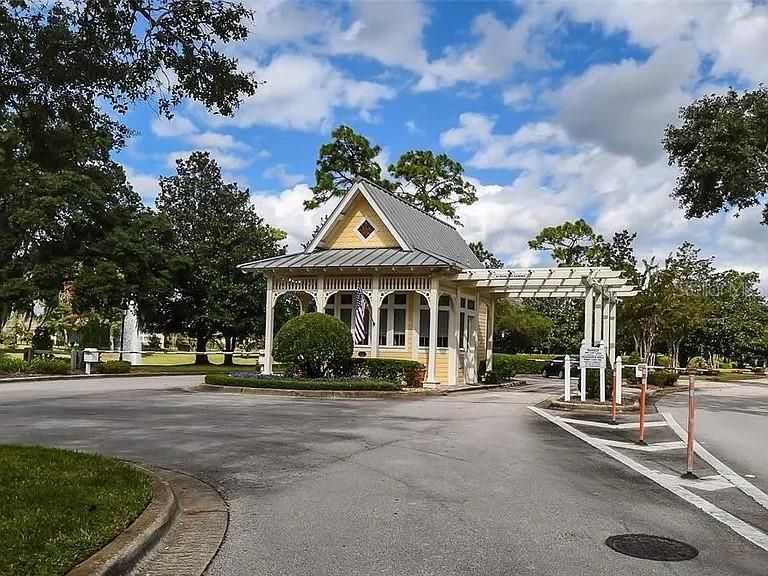 For Sale: $315,000 (2 beds, 2 baths, 1480 Square Feet)