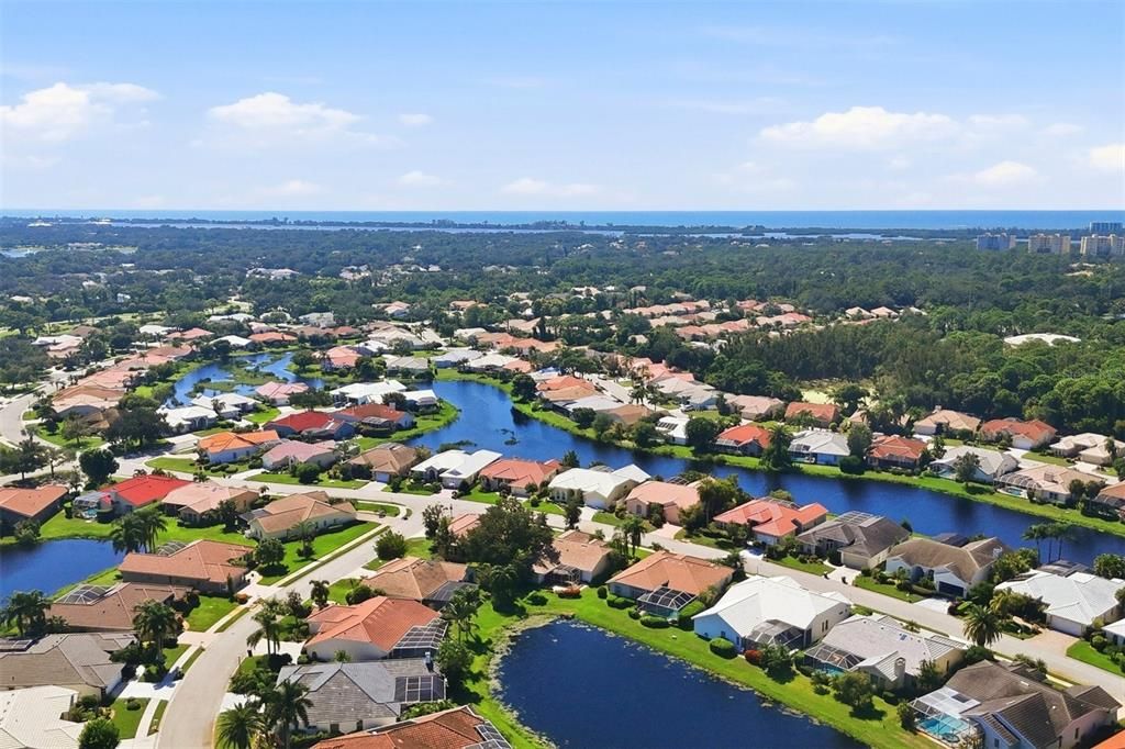 For Sale: $640,000 (3 beds, 2 baths, 2150 Square Feet)