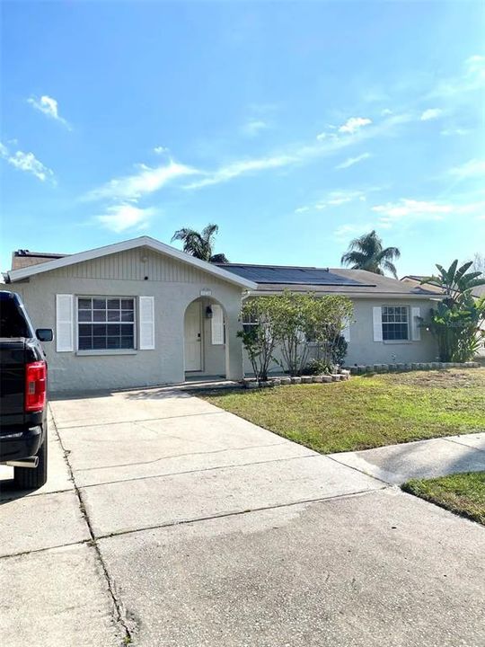 For Rent: $4,000 (4 beds, 3 baths, 1298 Square Feet)
