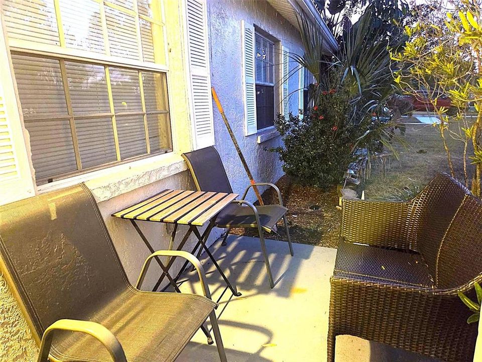For Rent: $4,000 (4 beds, 3 baths, 1298 Square Feet)