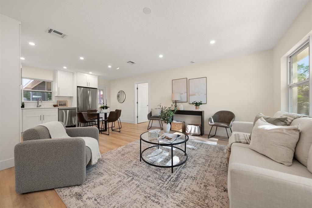 For Sale: $589,000 (3 beds, 2 baths, 1252 Square Feet)