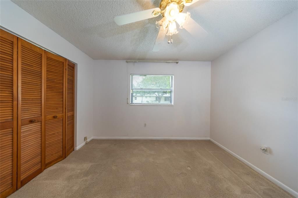 For Sale: $309,000 (3 beds, 2 baths, 1824 Square Feet)
