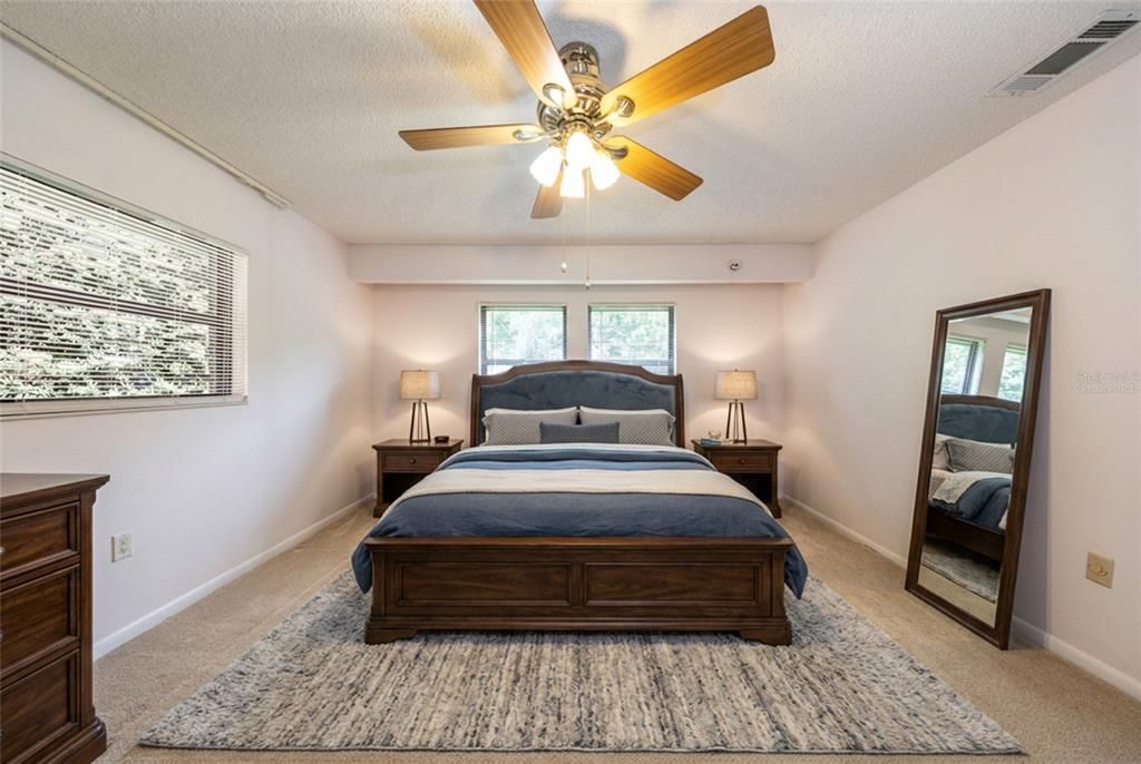 For Sale: $309,000 (3 beds, 2 baths, 1824 Square Feet)