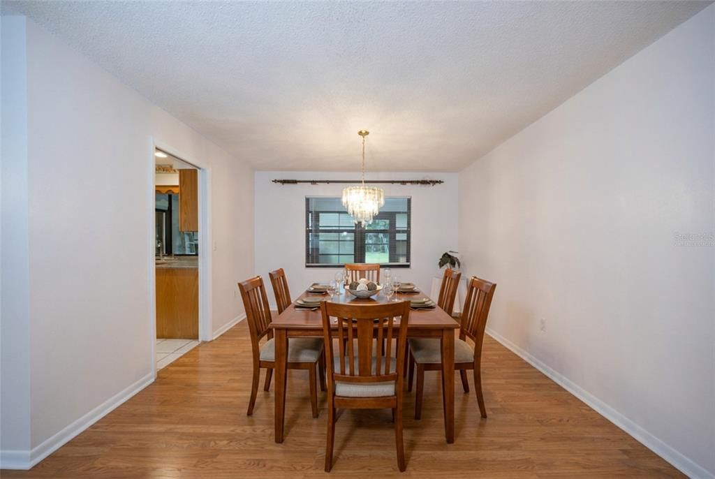 For Sale: $309,000 (3 beds, 2 baths, 1824 Square Feet)