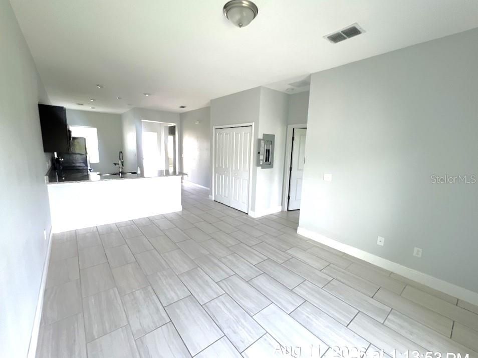 En Venta: $462,500 (6 camas, 4 baños, 2248 Pies cuadrados)