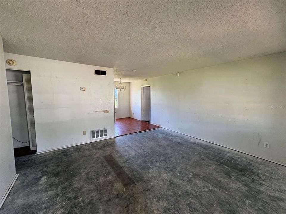 En Venta: $165,000 (3 camas, 1 baños, 1300 Pies cuadrados)