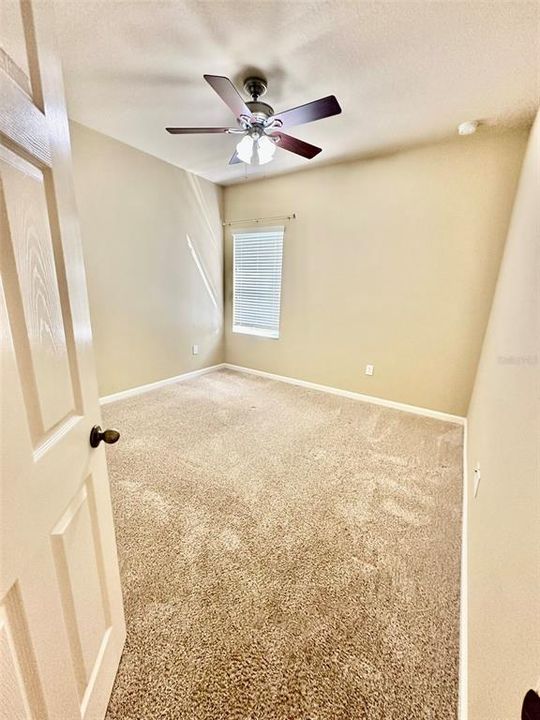 For Sale: $529,900 (3 beds, 3 baths, 2571 Square Feet)