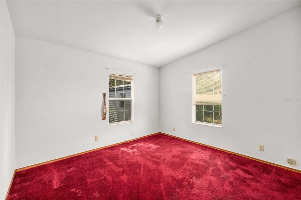 For Sale: $475,000 (3 beds, 2 baths, 1728 Square Feet)