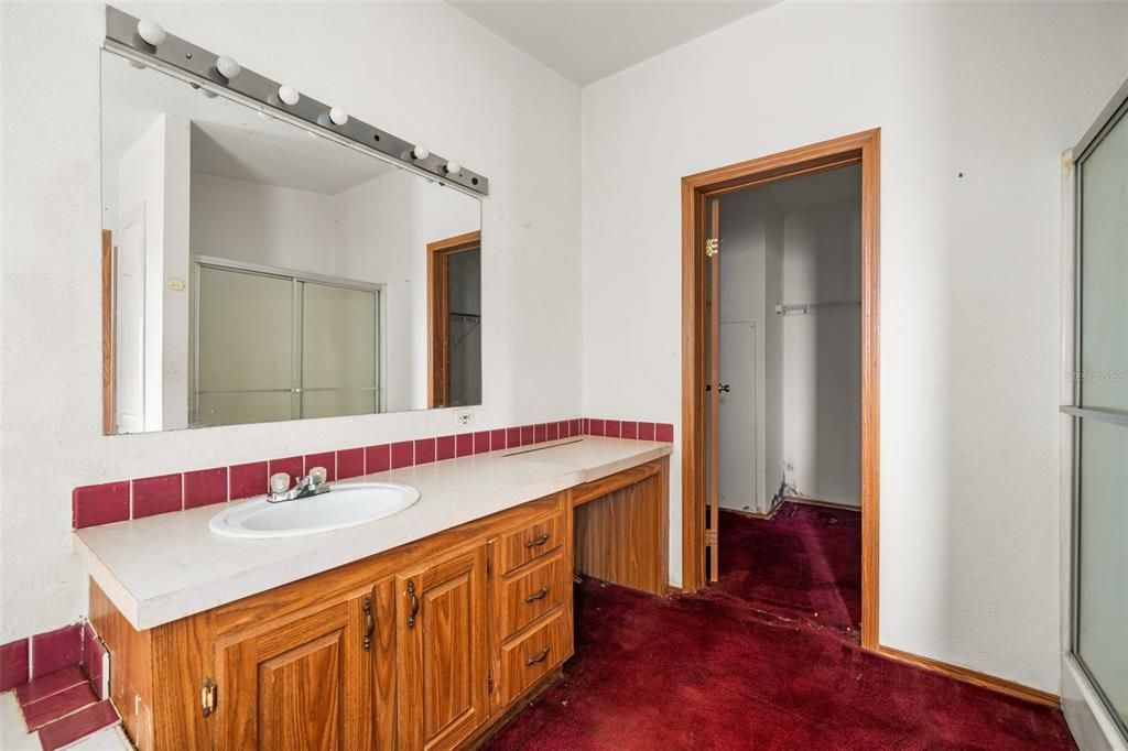 For Sale: $475,000 (3 beds, 2 baths, 1728 Square Feet)