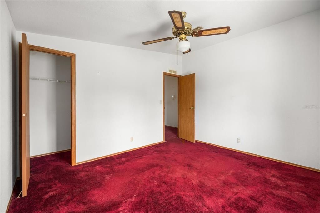 For Sale: $475,000 (3 beds, 2 baths, 1728 Square Feet)