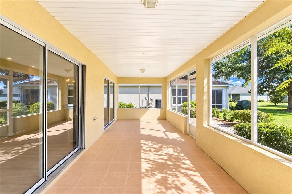 На продажу: $370,000 (3 спален, 2 ванн, 1720 Квадратных фут)