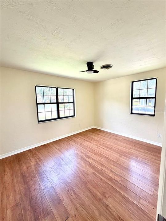 En Renta: $2,950 (4 camas, 1 baños, 1233 Pies cuadrados)