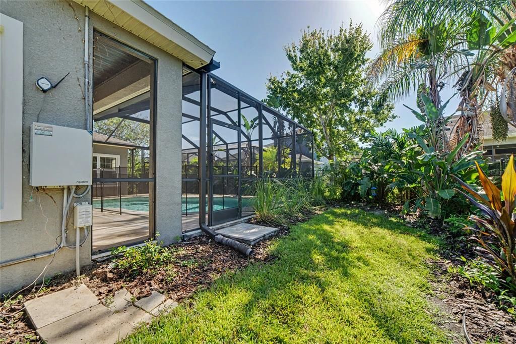En Venta: $749,900 (4 camas, 3 baños, 2599 Pies cuadrados)
